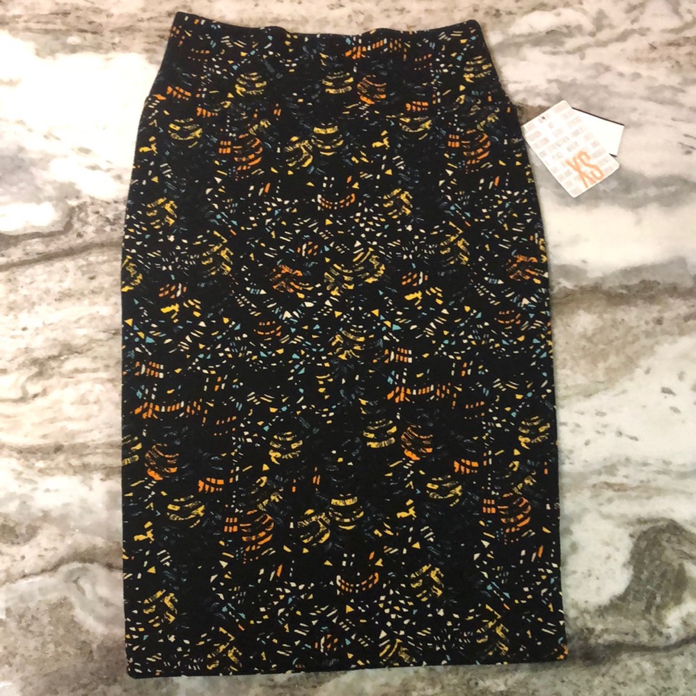 XS Lularoe Cassie pencil skirt